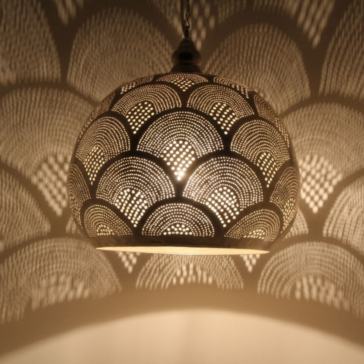 Diamond Cutout Moroccan Brass Pendant Light - View 3
